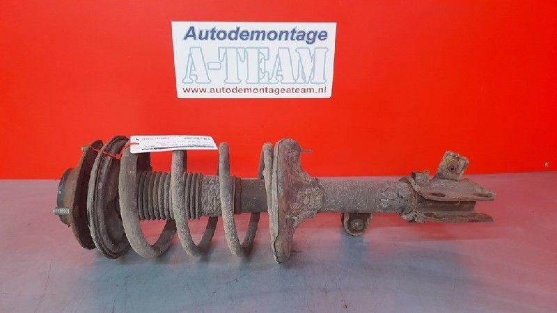 AMORTISSEUR OU ABSORBEUR DE CHOC AVANT DROIT Tucson (JM), Utilisé, Hyundai