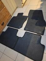 Nieuwe rubberen matten Vookswagen Tiguan, Ophalen, Zo goed als nieuw