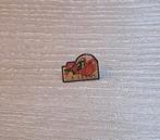 PIN - AUCHAN, Envoi, Utilisé, Autres sujets/thèmes, Insigne ou Pin's