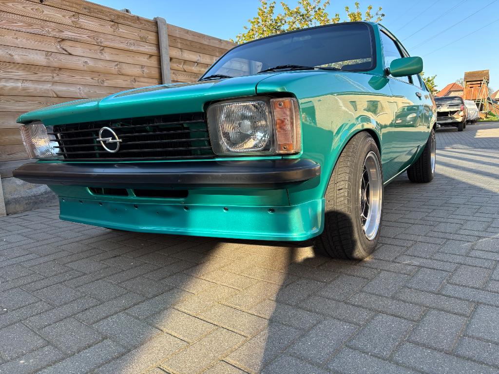 Opel kadett c coupe 2.0E Rallye, Auto's, Opel, Bedrijf, Kadett, Geel, Ophalen