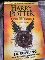Harry Potter and the cursed child, Verzamelen, Ophalen of Verzenden, Zo goed als nieuw, Boek of Poster