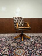 Klassiek Engels Chesterfield Bureaustoel, Enlèvement