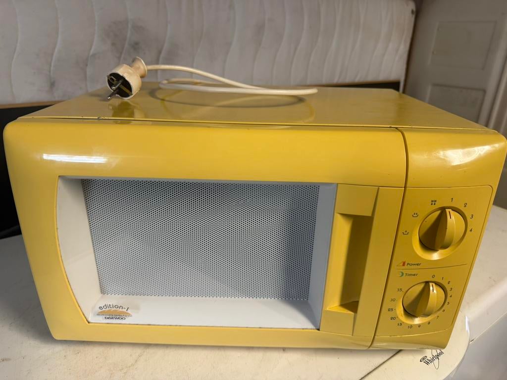 À vendre micro-ondes, Electroménager, Enlèvement, Comme neuf, Micro-ondes