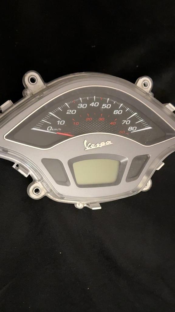 Compteur Vespa KM - Pièce d'origine, Vélos & Vélomoteurs, Enlèvement ou Envoi, Comme neuf, Vespa