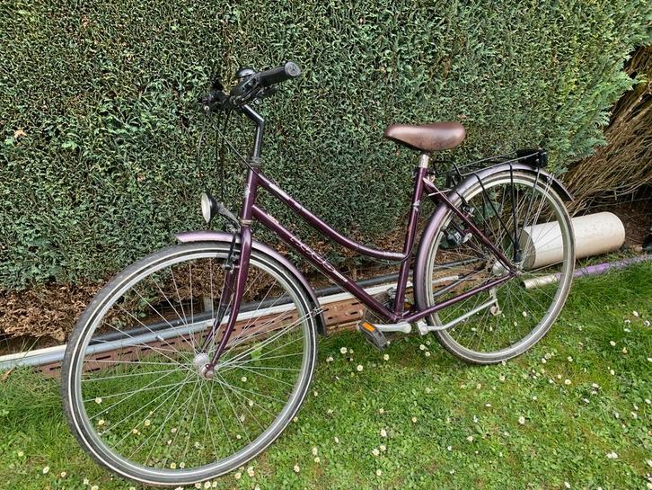 Velo de ville Ludo femme, Vélos & Vélomoteurs, Vélos | Femmes | Vélos grand-mère, Comme neuf, 47 à 50 cm, Vitesses, Enlèvement
