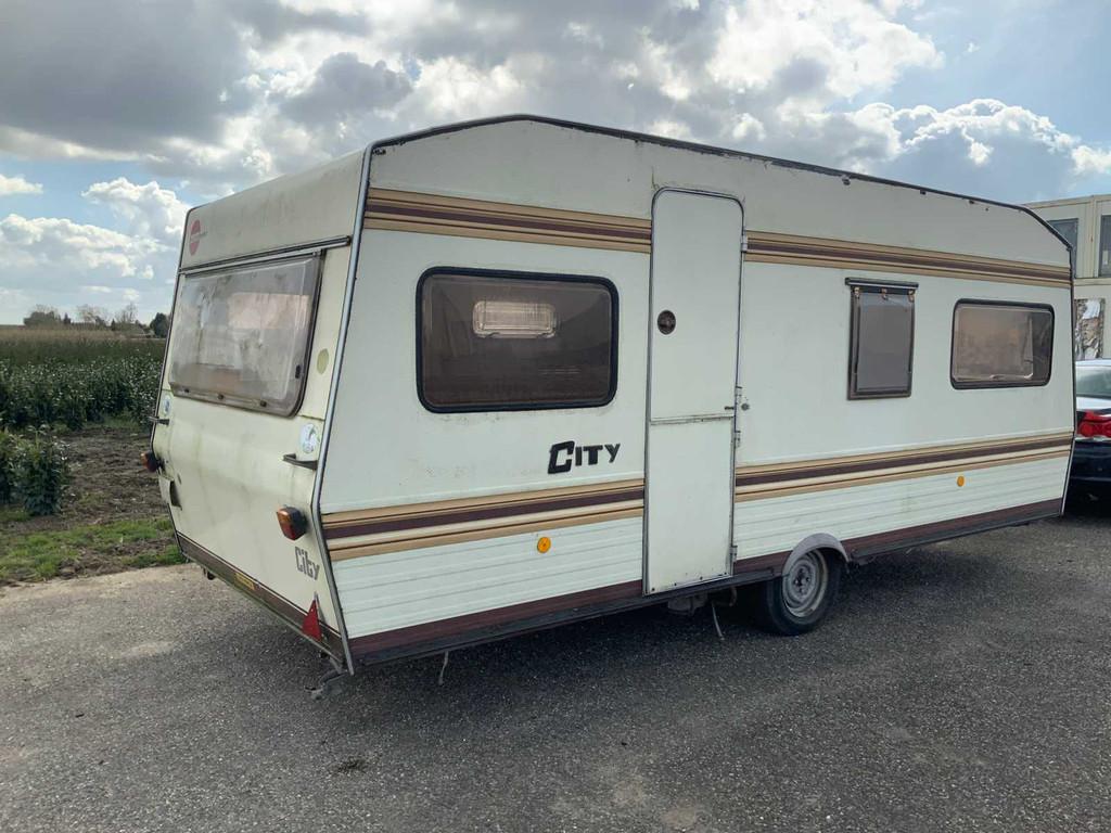 Bürstner City Flipper Caravan de luxe, Caravanes & Camping, Caravanes, Entreprise, Bürstner
