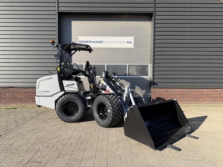 Giant G2700 X-TRA HD+ minishovel NIEUW grey / black, Zakelijke goederen, Machines en Bouw | Kranen en Graafmachines, Wiellader of Shovel