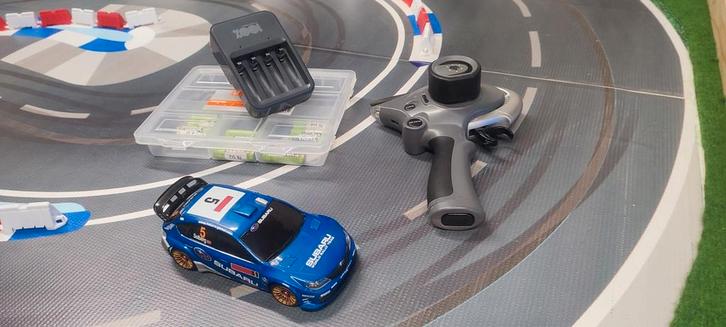 Mini Z Awd Drift, Hobby en Vrije tijd, Modelbouw | Radiografisch | Auto's, Zo goed als nieuw, Auto onroad, Benzine, Schaal 1:24