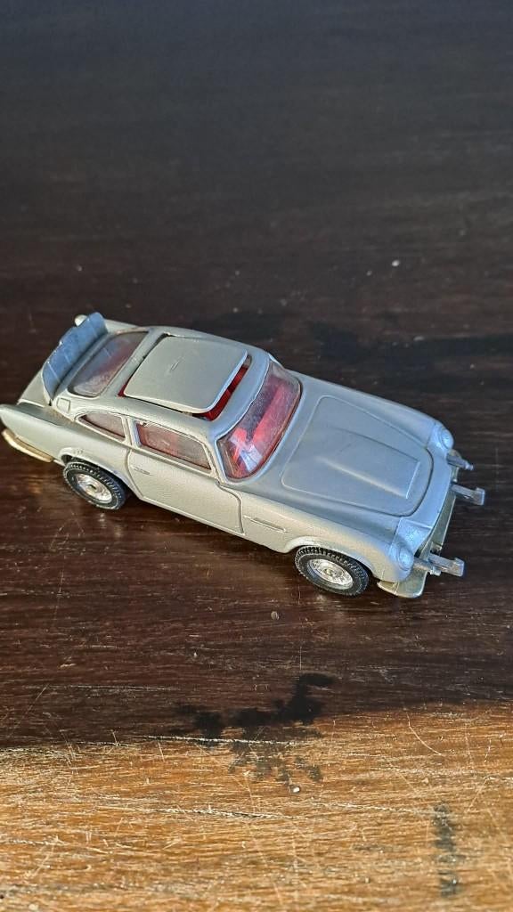 Corgy Toys voiture James Bond, Enlèvement ou Envoi