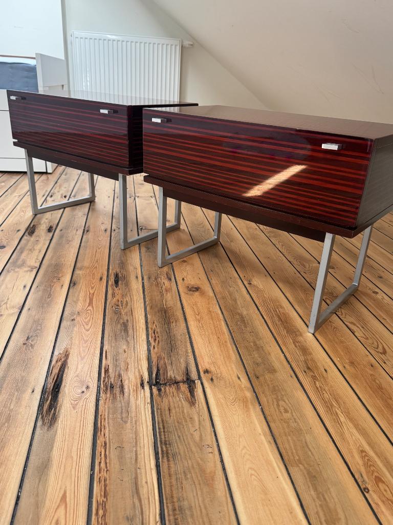 Vintage nachtkastjes, Ophalen