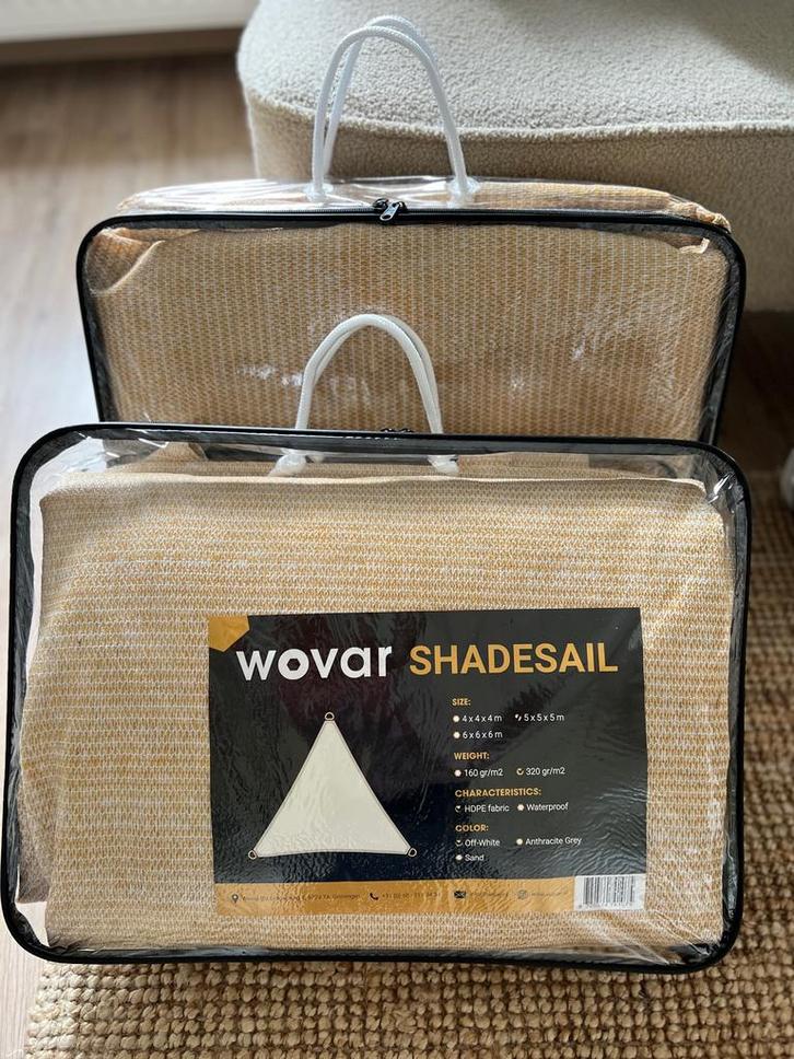 Schaduwdoeken 2 stuks - driehoek 5x5x5m, Tuin en Terras, Schaduwdoeken, Zo goed als nieuw, Ophalen