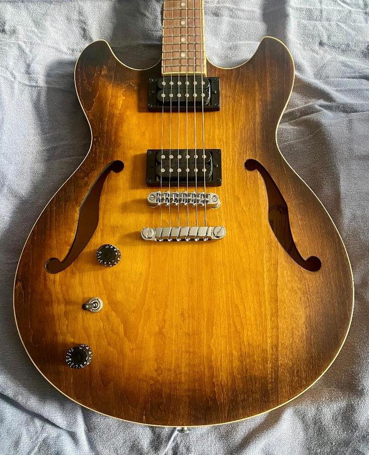 IBANEZ - AS53L-TF - Gaucher, Musique & Instruments, Musiques & Instruments Autre, Comme neuf, Enlèvement ou Envoi