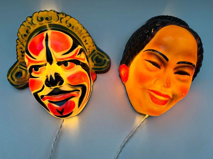 2 masques/appliques murales vintage français Création G.C., Antiquités & Art, Antiquités | Éclairage, Enlèvement ou Envoi