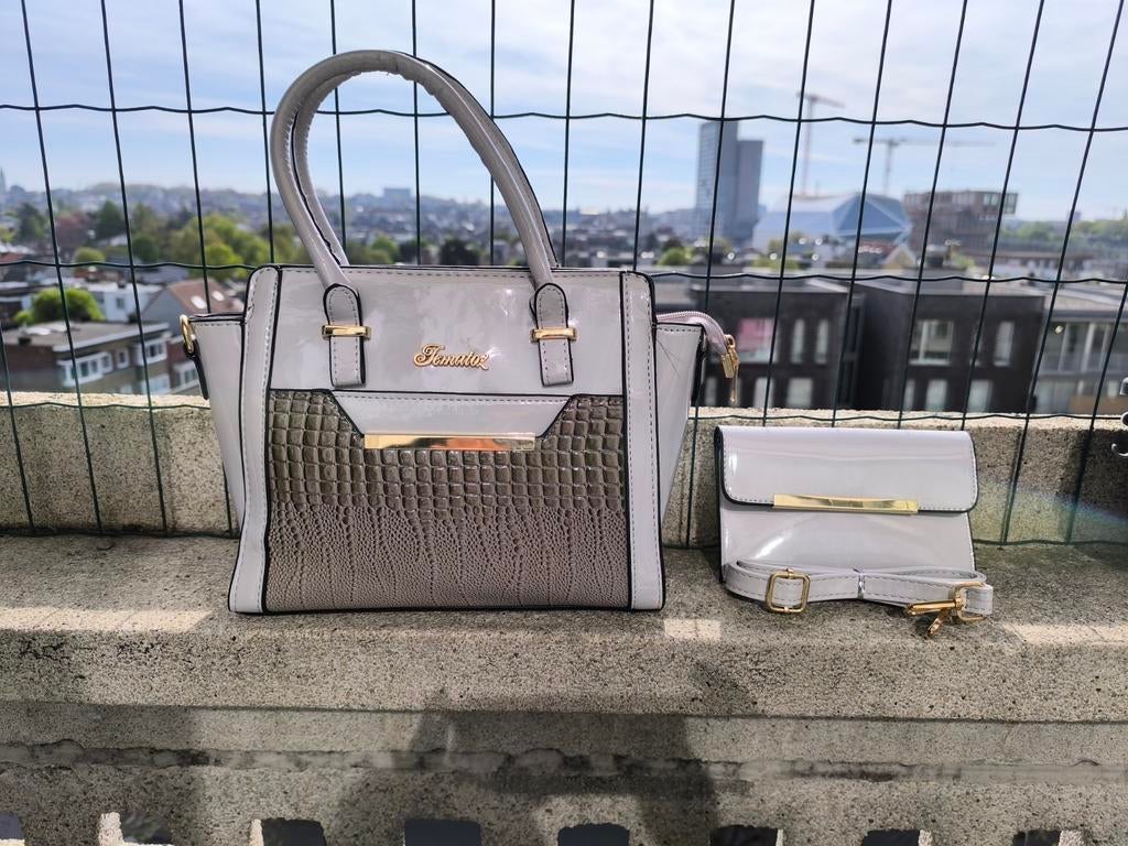 Fematos maat 24 op 28 Chic, Ophalen of Verzenden