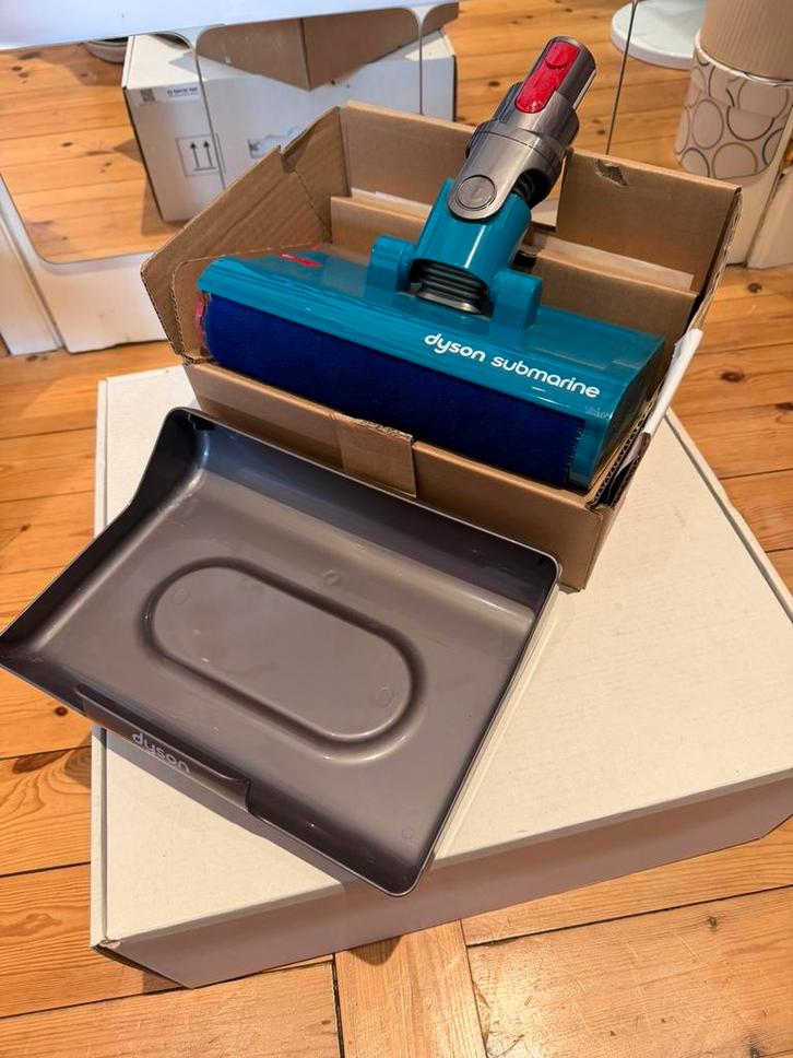 Brosse lavante Submarine en parfait état très peu utilisée, Caravanes & Camping, Outils de camping, Comme neuf, Enlèvement ou Envoi