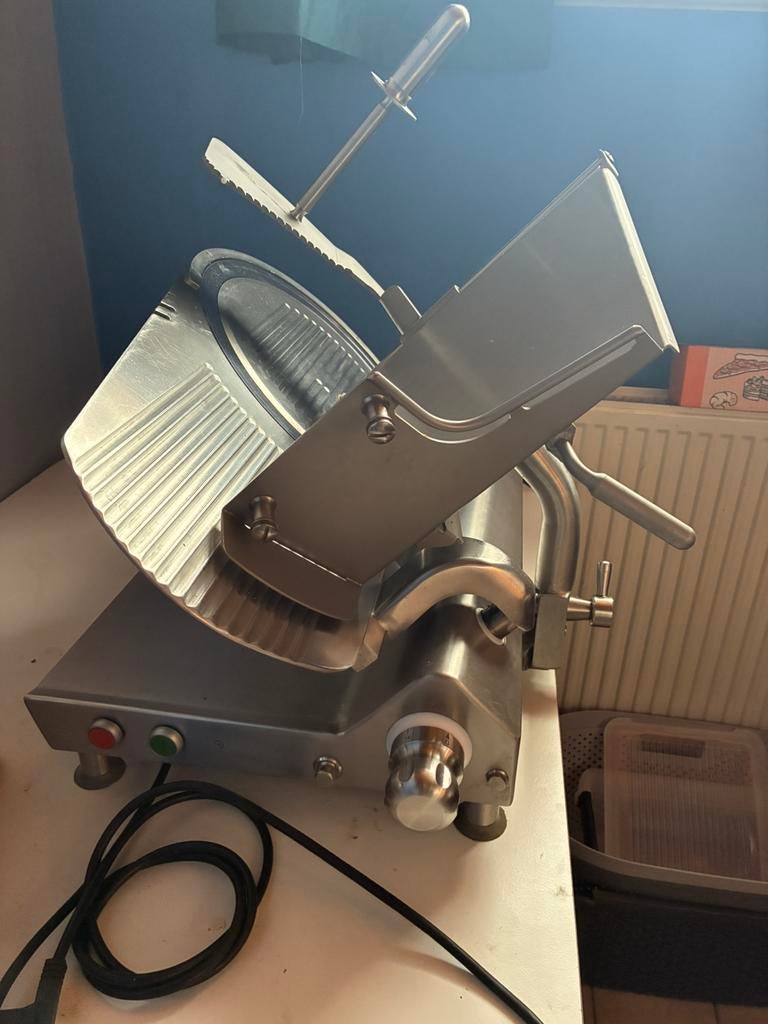 Trancheuse à viande professionnelle, Enlèvement, Comme neuf