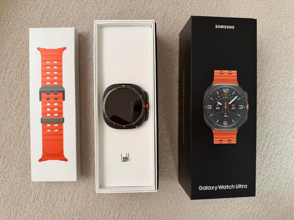 Samsung Galaxy Watch Ultra, Bijoux, Sacs & Beauté, Montres connectées, Utilisé, Android, Noir, Distance, Bandage calorique, État