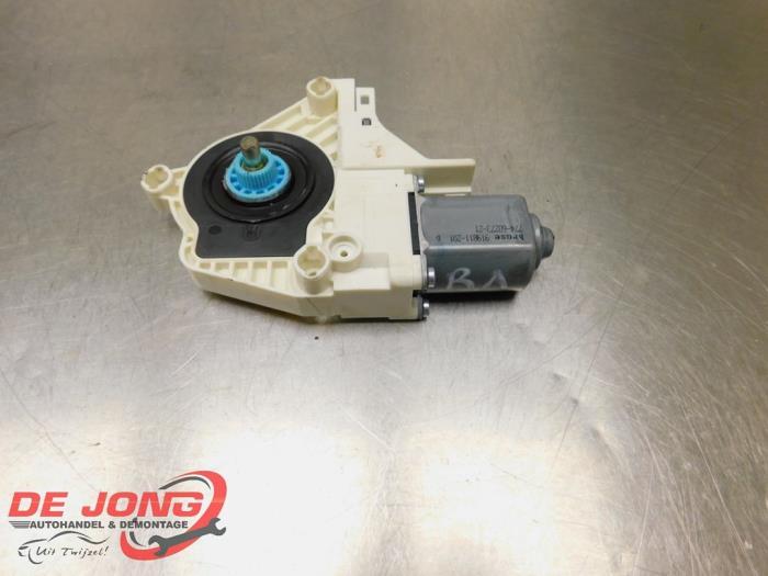 Moteur de vitre portière d'un Audi A4, -, 3 mois de garantie, Audi, Utilisé