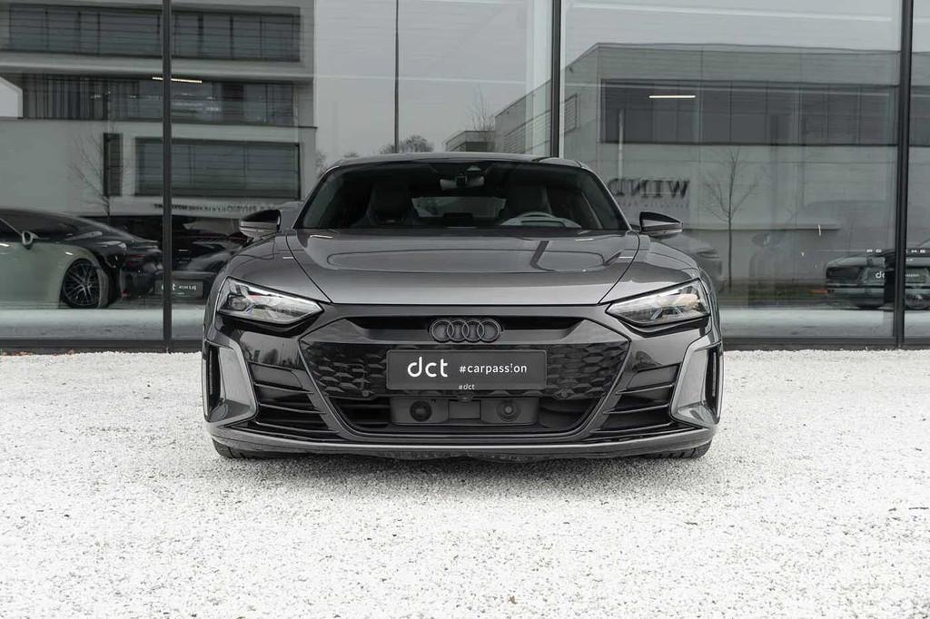 Audi e-tron GT RS Ceramic Brakes B&O Massage CoolingSeats Pa, Auto's, Audi, Automaat, Gebruikt, 2420 kg, USB