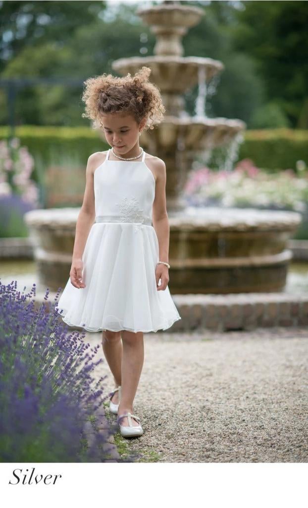 Communiekleedje taratata, Ophalen