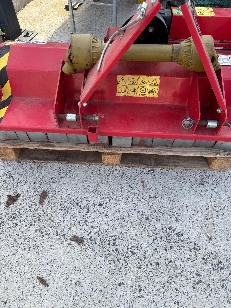 Klepelmaaier, Ophalen, Overige, Weidebouw