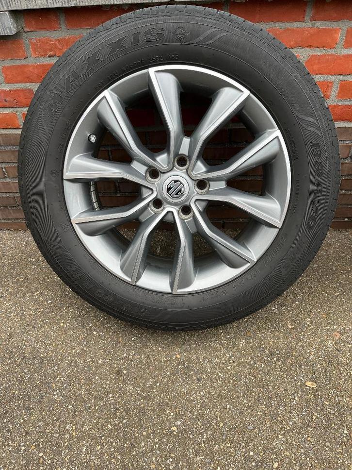5x112 setje velgen en banden zonder schade, Auto-onderdelen, Banden en Velgen, Band(en), Zomerbanden, 17 inch, 215 mm, Personenwagen