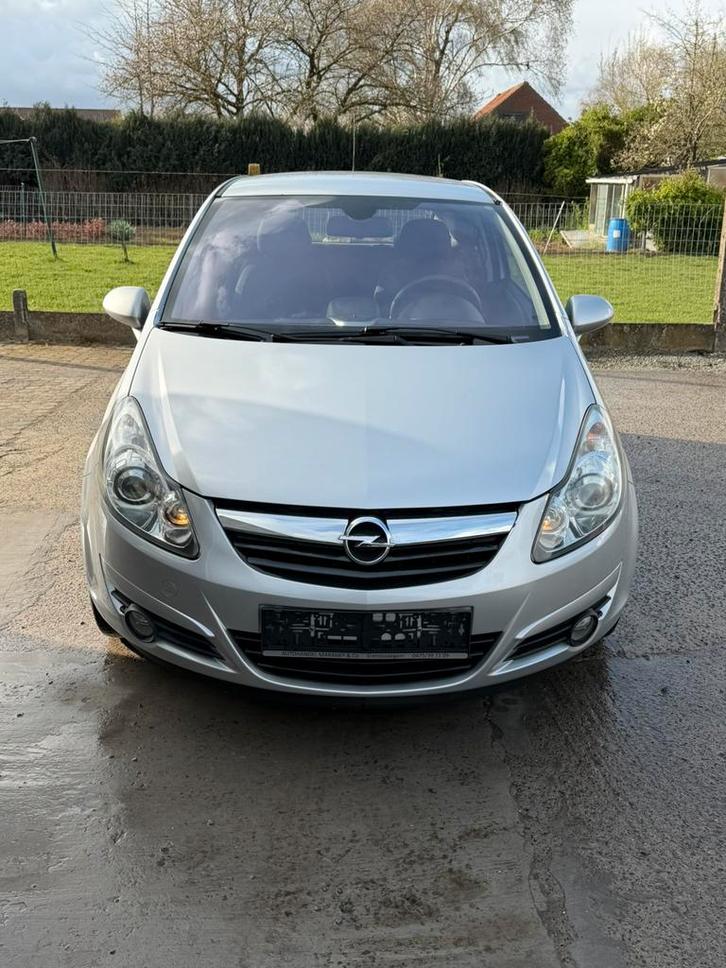 Opel Corsa 1.4 Benzine – 140.000 km – Airco, Auto's, Opel, Particulier, Corsa, ABS, Airbags, Airconditioning, Boordcomputer, Centrale vergrendeling