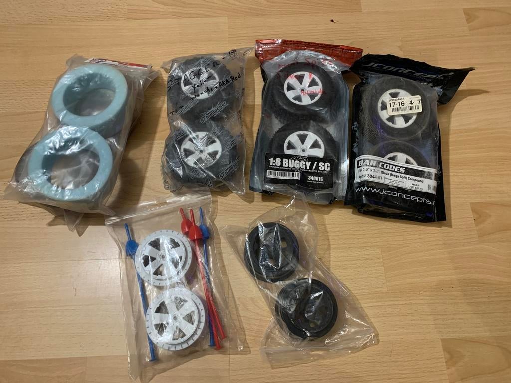 Lot de roues Short course RC, Hobby & Loisirs créatifs, Modélisme | Radiocommandé & Téléguidé | Voitures, Enlèvement ou Envoi