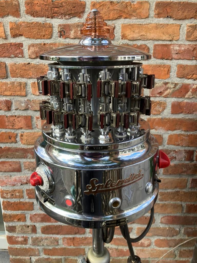 Appareil de salon de coiffure permanent rétro, Enlèvement