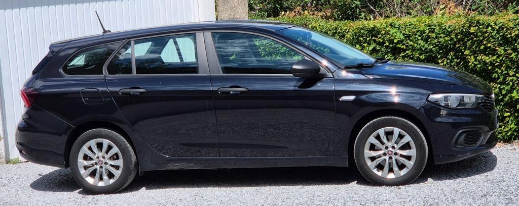 Fiat tipo 14ess 97000km 2019 1prop gps clima 7500€, Autos, Fiat, Particulier, Tipo, Bluetooth, USB, Essence, Euro 6, Break, 5 portes