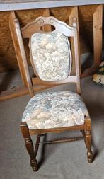 Antieke stoelen, Ophalen