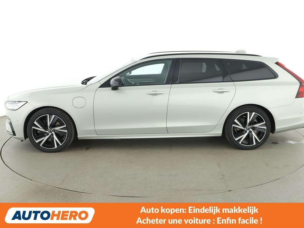 Volvo V90 2.0 T6 Plug-in Hybrid R Design AWD (bj 2021), Auto's, Automaat, 1969 cc, 2100 kg, Leder