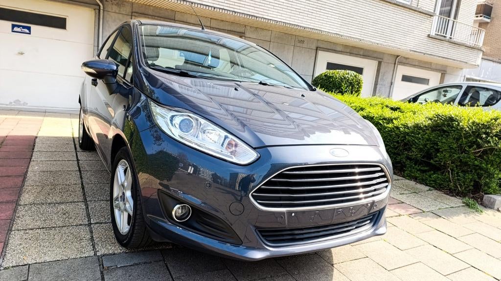 Ford fiesta 2014 1.0 Essence Manuel 120000km carnet carpass, Achat, 998 cm³, Entreprise, 5 portes