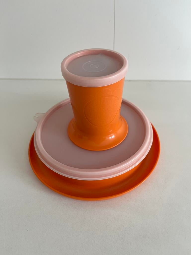Tupperware kinderbeker + kinderbord + deksels, Ophalen of Verzenden, Zo goed als nieuw, Oranje, Beker of Kan