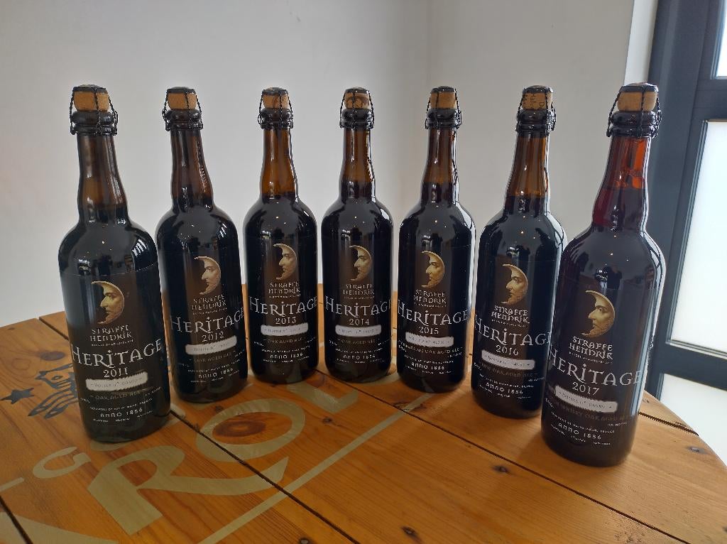 Straffe Hendrik Heritage jaargangen 2011 tot en met 2024, Verzamelen, Biermerken, Ophalen, Zo goed als nieuw, Flesje(s), Overige merken