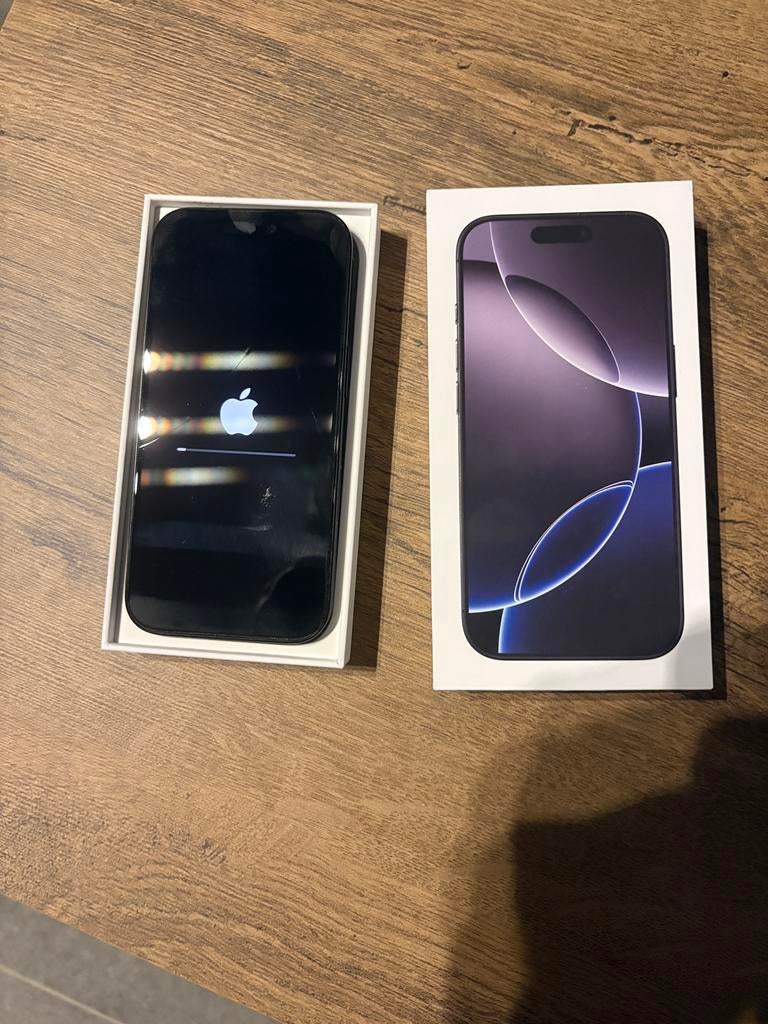 Iphone 16 pro 256 gb, Télécoms, Téléphonie mobile | Apple iPhone, Enlèvement, Comme neuf, 256 GB, IPhone 16