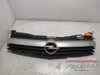 Calandre d'un Opel Astra, -, Opel, 3 mois de garantie, Utilisé