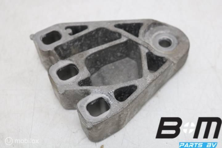 Motordrager VW Transporter T6 7E0199207, Gebruikt
