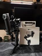 DJI RS5 + Briefcase Handle — Pack Complet, TV, Hi-fi & Vidéo, Enlèvement, Comme neuf, Trépied
