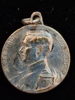 medaille hanger Koning Albert I, Verzenden, Gebruikt, Overige typen