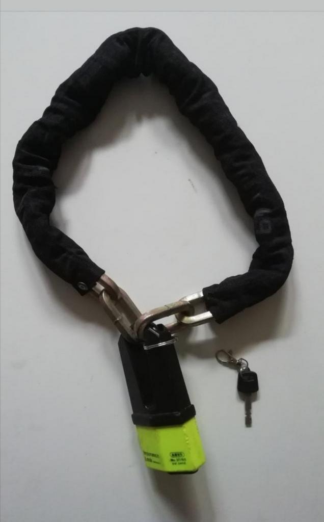 Motorslot of fietsslot van merk ABUS, Motoren, Accessoires | Sloten, Zo goed als nieuw, Ophalen