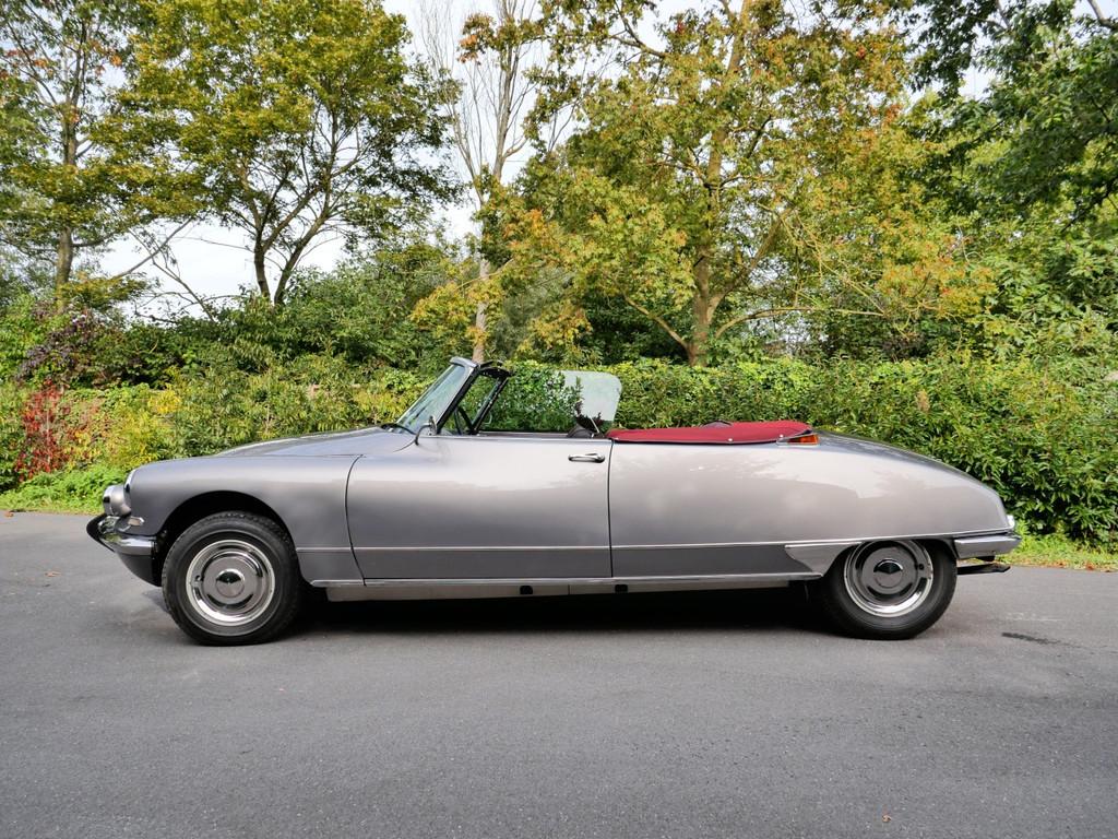 Citroën DS DS21 Cabrio (année de construction 1974), Autos, Argent ou Gris, Achat, 87 kW, Entreprise