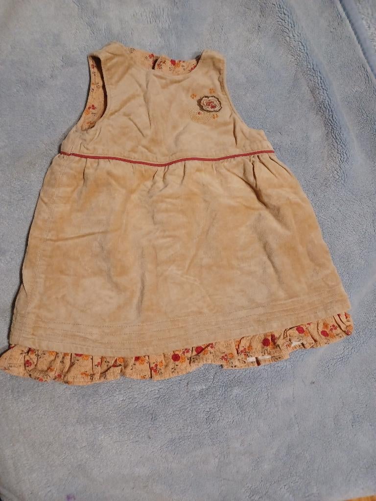 sergent major , un lot pour 20 euros, pour la fille 6 mois, Kinderen en Baby's, Babykleding | Maat 68, Ophalen of Verzenden, Meisje