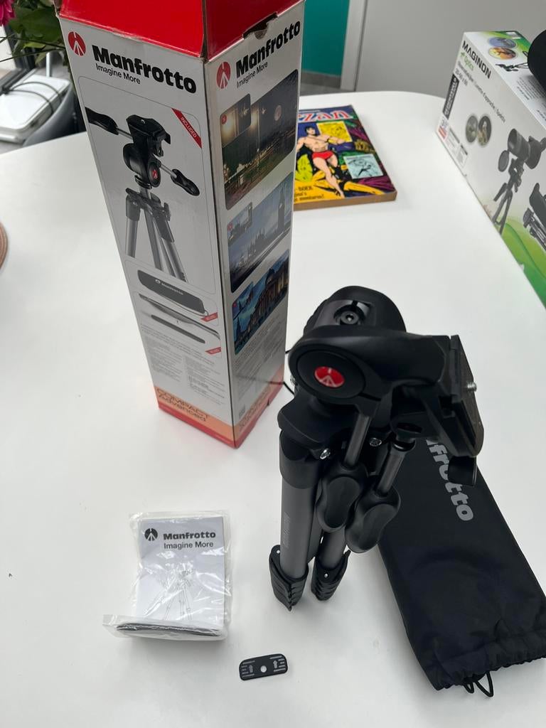 Manfrotto Compact Advanced statief, Audio, Tv en Foto, Fotografie | Statieven en Balhoofden, Ophalen of Verzenden, Zo goed als nieuw