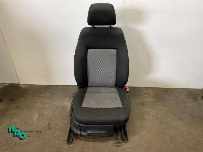 Siège droit d'un Volkswagen Polo (Polo 09-), Autos : Pièces & Accessoires, Habitacle & Garnissage, Volkswagen, Utilisé, 3 mois de garantie