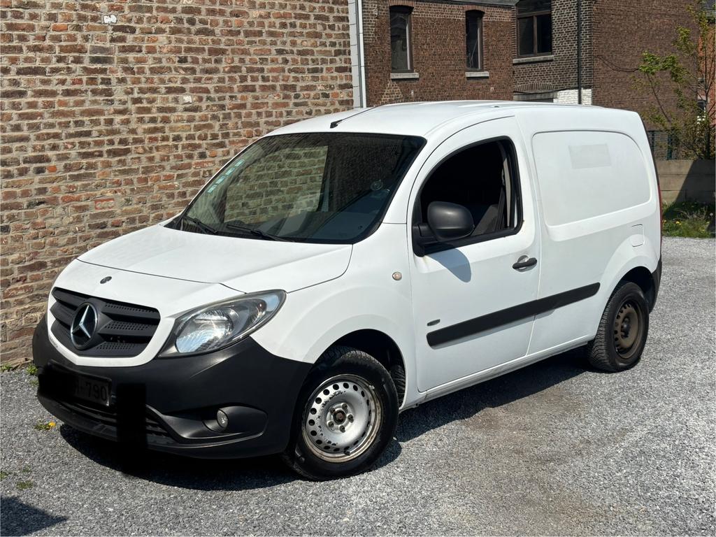 Mercedes citan 1.5 diesel euro 6b 2017, Autos, Camionnettes & Utilitaires, Achat, Euro 6, Mercedes-Benz, Diesel
