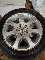 4 jantes alu Mercedes état impeccable avec pneus, Autos : Pièces & Accessoires, Pneus & Jantes, Enlèvement, Pneus hiver, Pneu(s)