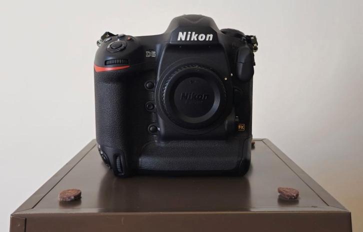 Nikon D5 (dual XQD), Audio, Tv en Foto, Fotocamera's Digitaal, Zo goed als nieuw, Spiegelreflex, Nikon, Geen optische zoom, Ophalen
