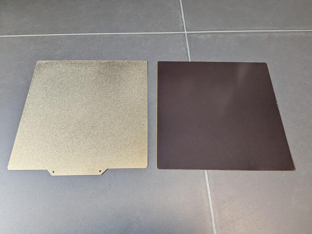 Textured pei sheet + magnetic sticker ender 3/5, Informatique & Logiciels, 3D Fournitures d'imprimante, Enlèvement, Comme neuf