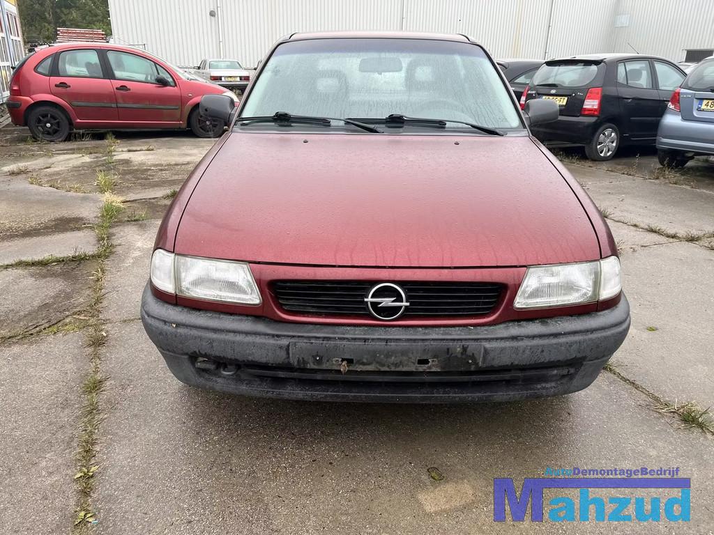 1994 OPEL ASTRA F Hatchback 1.6i Bruin z549 X16SZ onderdelen, Opel Automobile GmbH, Opel, Bahnhofsplatz 1
65423  Russelsheim am Main, DE